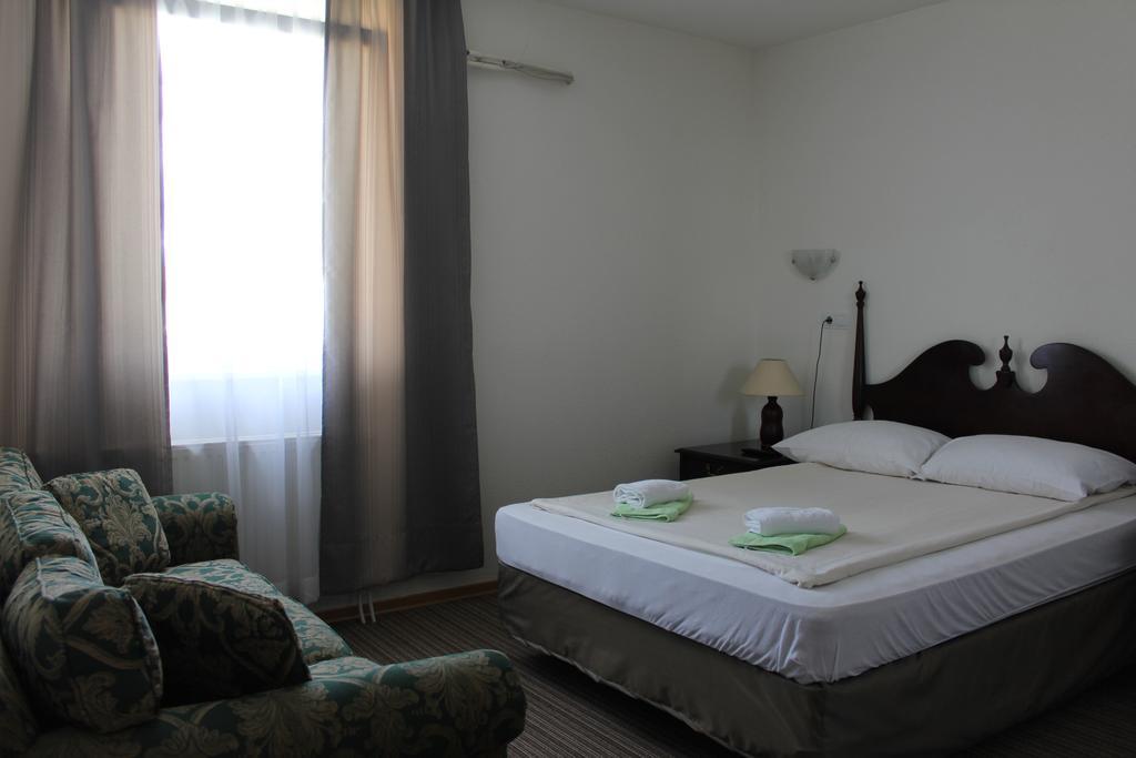 Hotel Suljovic Илиджа Экстерьер фото
